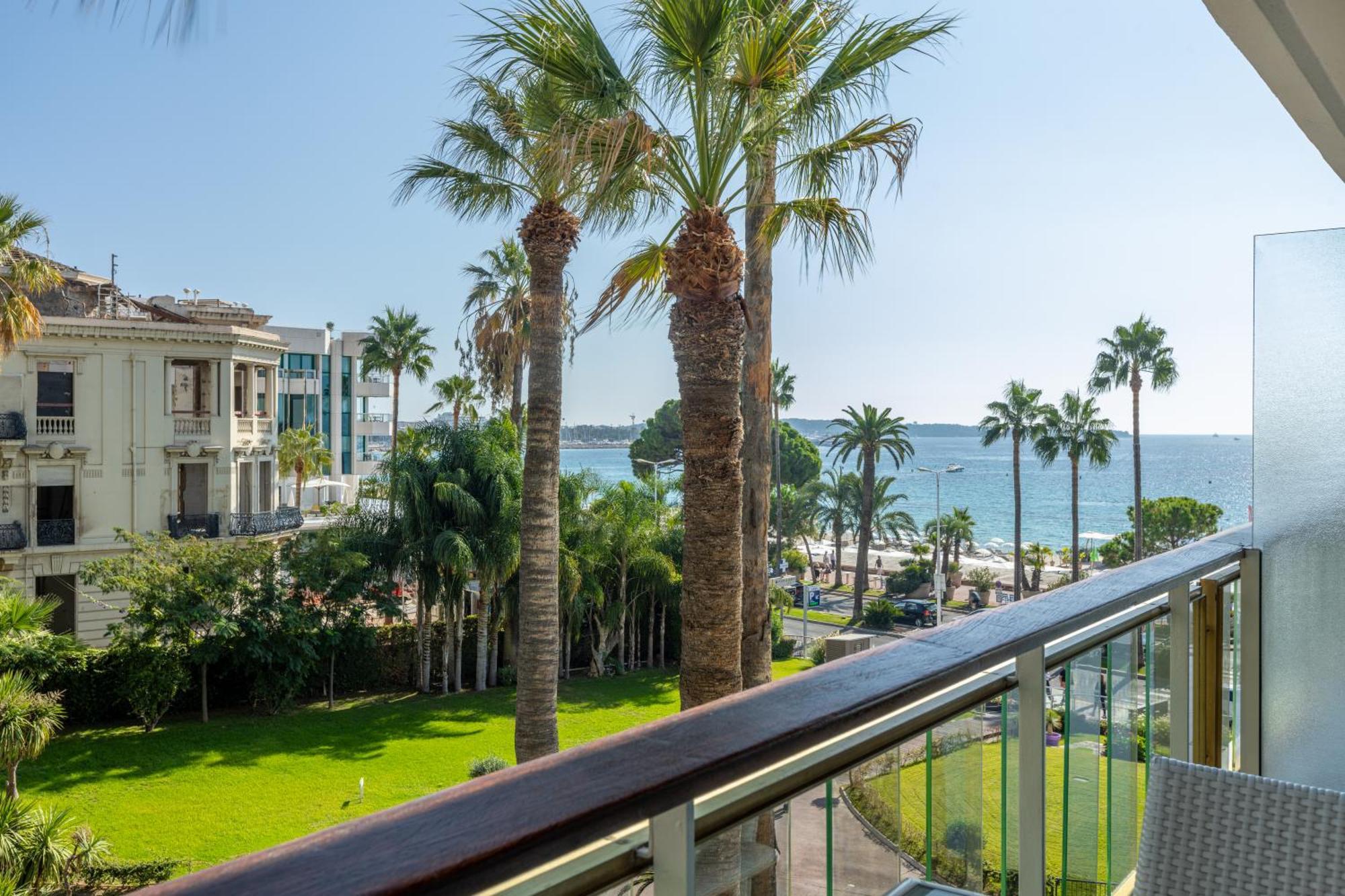 Agence Des Residences - Appartements Prives Du 45 Croisette - Superieur Cannes Eksteriør bilde